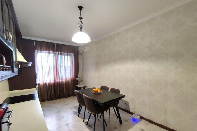 Продажа 2-комнатной квартиры, Краснодар, улица Гаврилова,  27