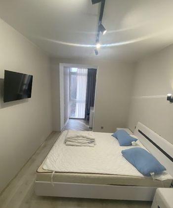 Продажа 1-комнатной квартиры, Краснодар, улица имени Калинина,  13к63