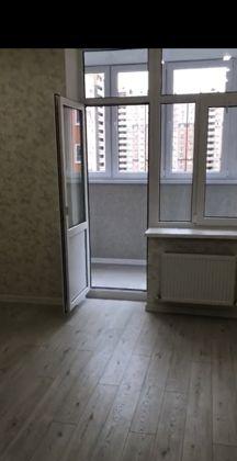 Продажа 1-комнатной квартиры, Краснодар, улица имени Героя Николая Шевелёва,  5