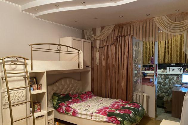 Продажа 1-комнатной квартиры, Краснодар, проспект Чекистов,  42