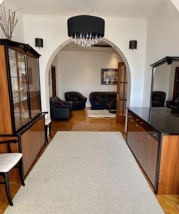 Продажа 3-комнатной квартиры, Краснодар, улица им. Пушкина,  11