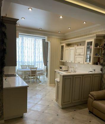 Продажа 3-комнатной квартиры, Краснодар, Кубанская набережная,  37/12